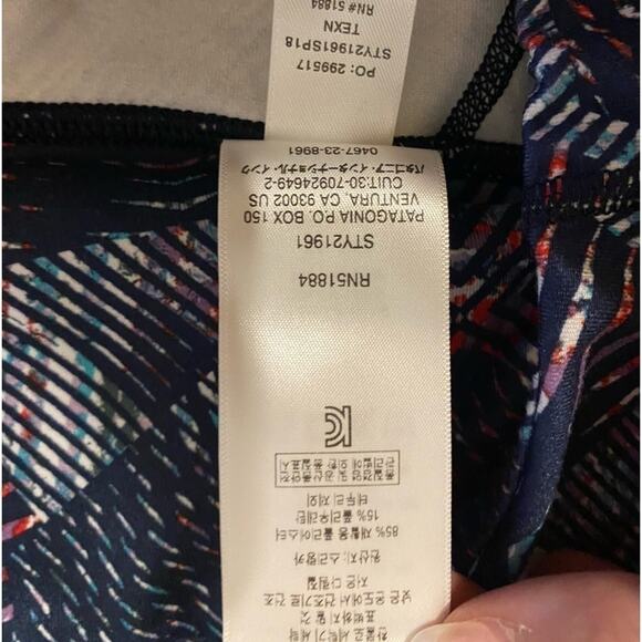 Patagonia Women’s Centered Leggings Sz S Navy Geo Print Yoga Pants 27” Inseam - Picture 6 of 11
